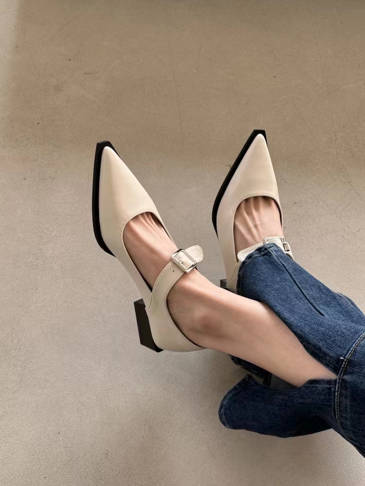 Chaussures Mary Jane tendance  - Leather Classic Strap avis et prix